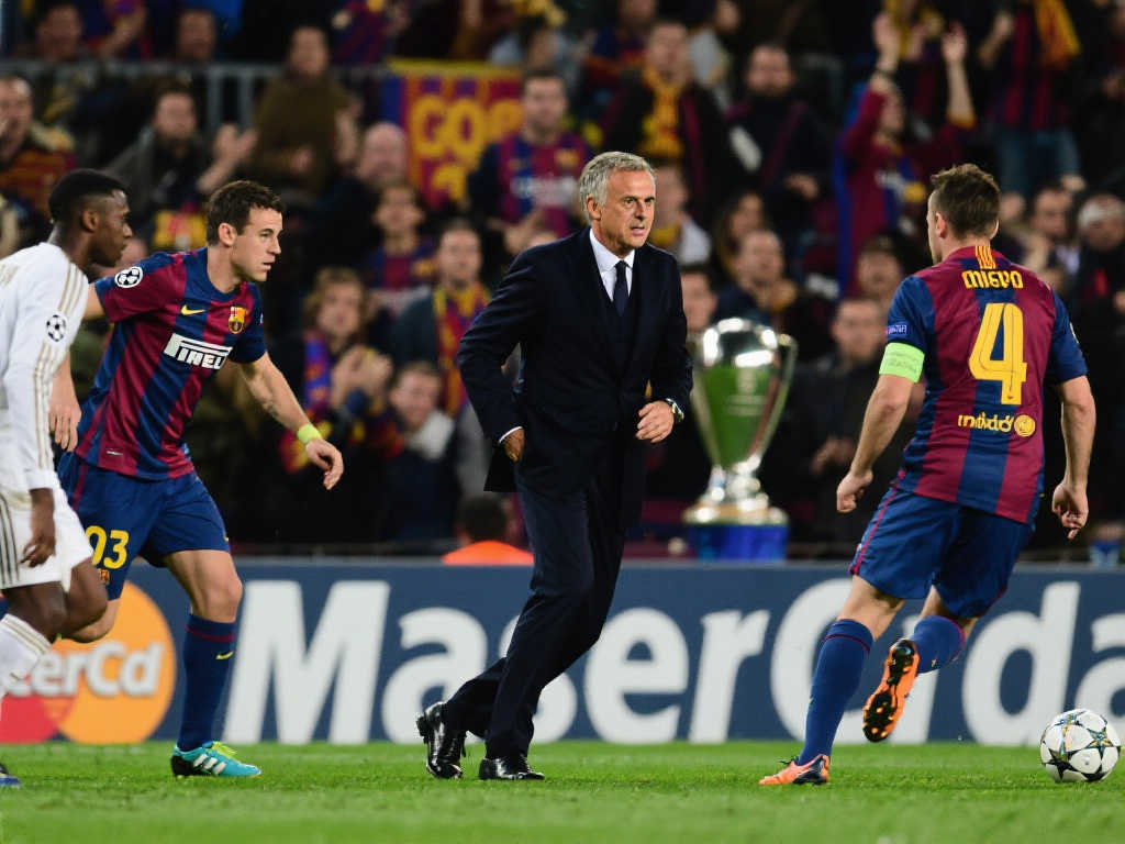 展现了他作 展现了他作